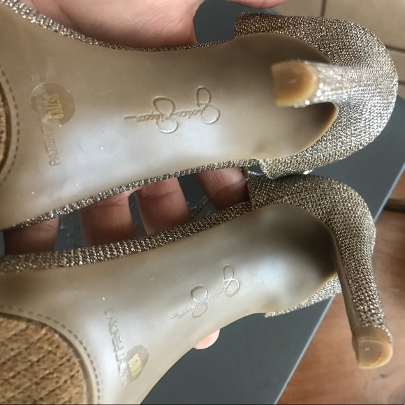 Ladies shoe - Picture 4 of 8